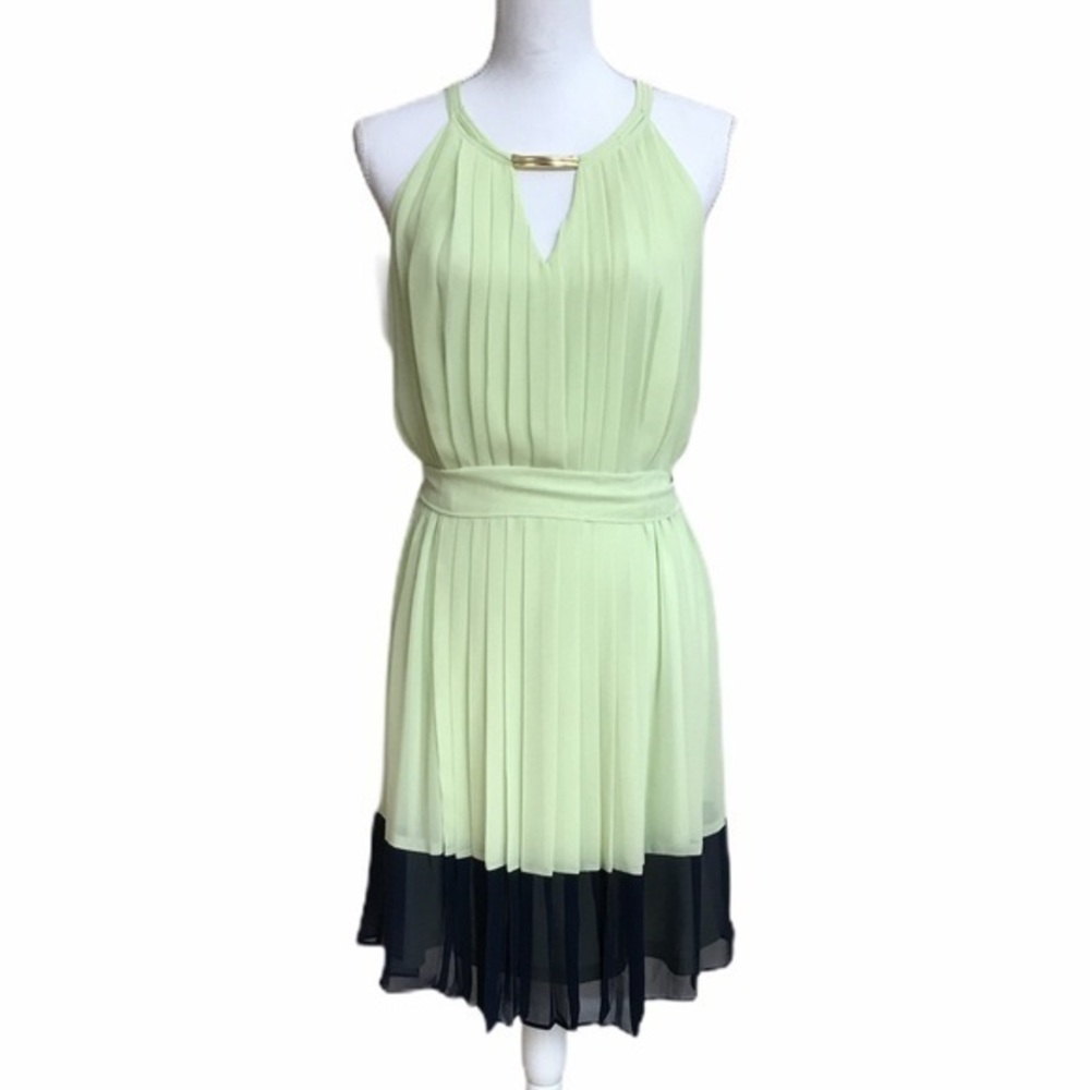 Gorgeous Jessica Simpson chiffon color block nwot